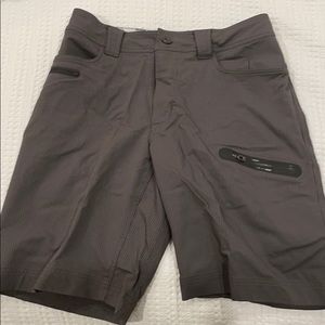 Men’s lulu lemon shorts